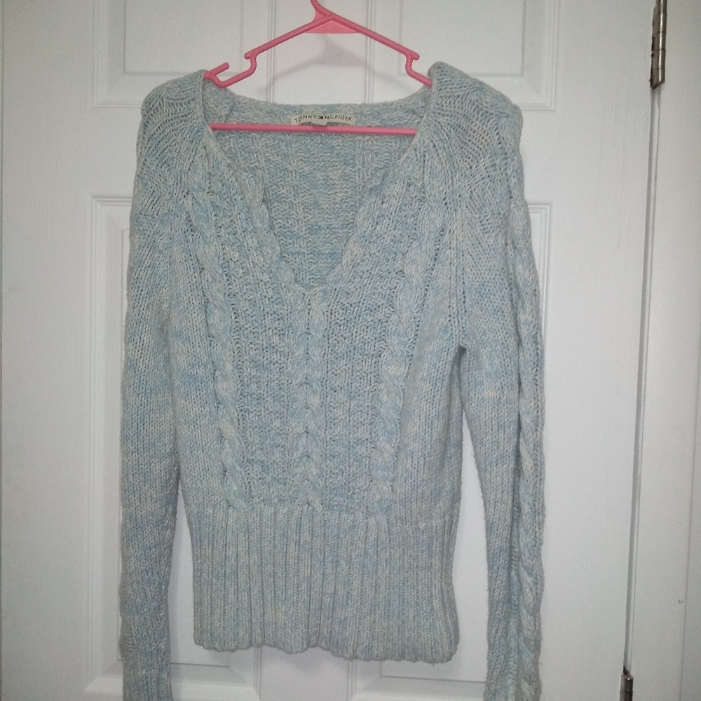 Tommy Hilfiger cable knit sweater